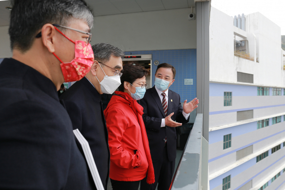 The Chief Executive takes a bird-eye view of the site on Sassoon Road designated for deep technology development at HKU